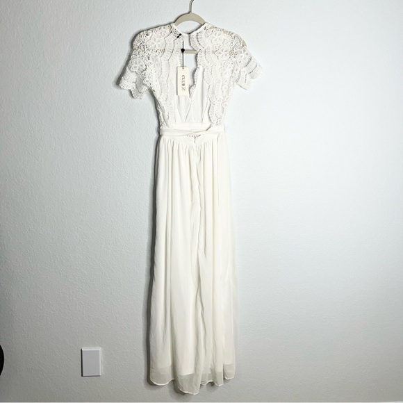 Club L London Maxi Dress Women Size 2 lace Crochet V Neck white Gown Asos b3 - Picture 8 of 14
